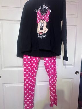 Minnie Mouse Pink Polka Dot Pajama Set - Black Top & Pink Bottoms